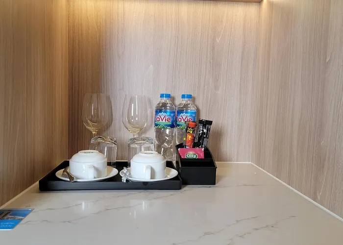 A La Carte Khách sạn hẻo lánh Hạ Long